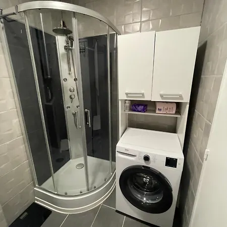아파트 F2 Cosy Au Coeur De - Proche Gare & Luxembourg *
