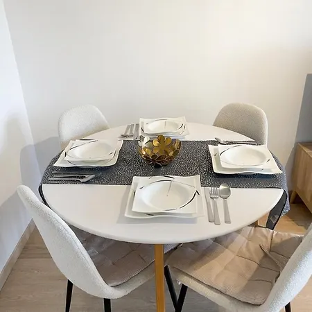 아파트 F2 Cosy Au Coeur De - Proche Gare & Luxembourg