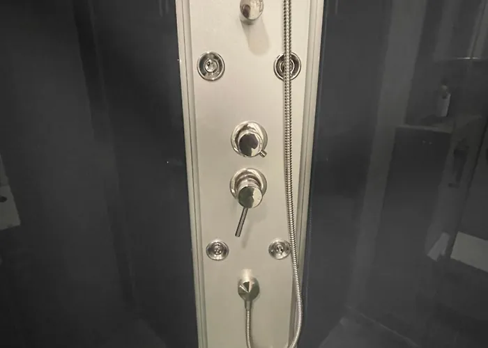 F2 Cosy Au Coeur De Thionville - Proche Gare & Luxembourg